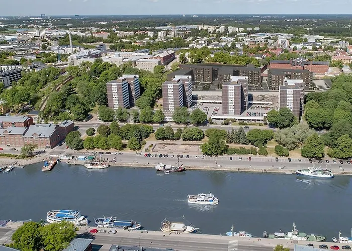 Brand New On Kakola Hill *